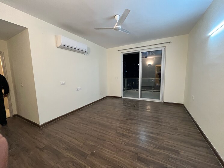 Room, emaar-palm-terraces-select 4 Bedroom 2410 Sq.Ft. Apartment In Sector 66 Gurgaon 9610407