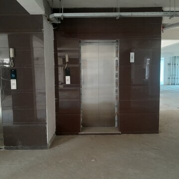 Building Lobby in 3 BHK Apartment at E Square Aspire, Gomti Nagar – for Sale