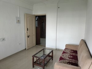 Room in 2.5 BHK Apartment at Rutu Estate, Brahmand – for Rent