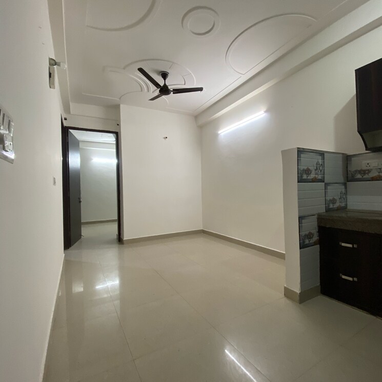 Room, chattarpur 1 Bedroom 600 Sq.Ft. Builder Floor In Chattarpur Delhi 9610473