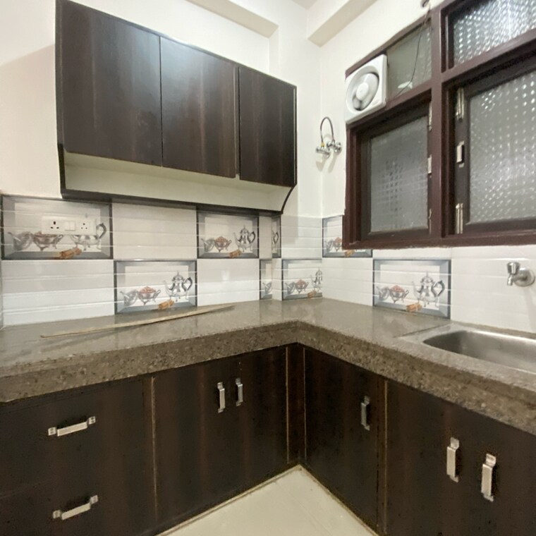 Kitchen, chattarpur 1 Bedroom 600 Sq.Ft. Builder Floor In Chattarpur Delhi 9610473