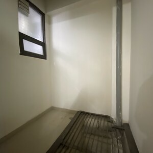 Bedroom in 1 BHK Builder Floor at Chattarpur – for Rent