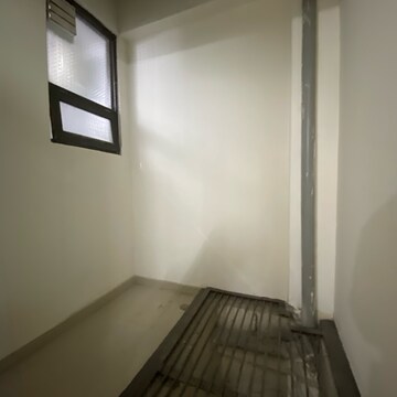 Bedroom in 1 BHK Builder Floor at Chattarpur – for Rent