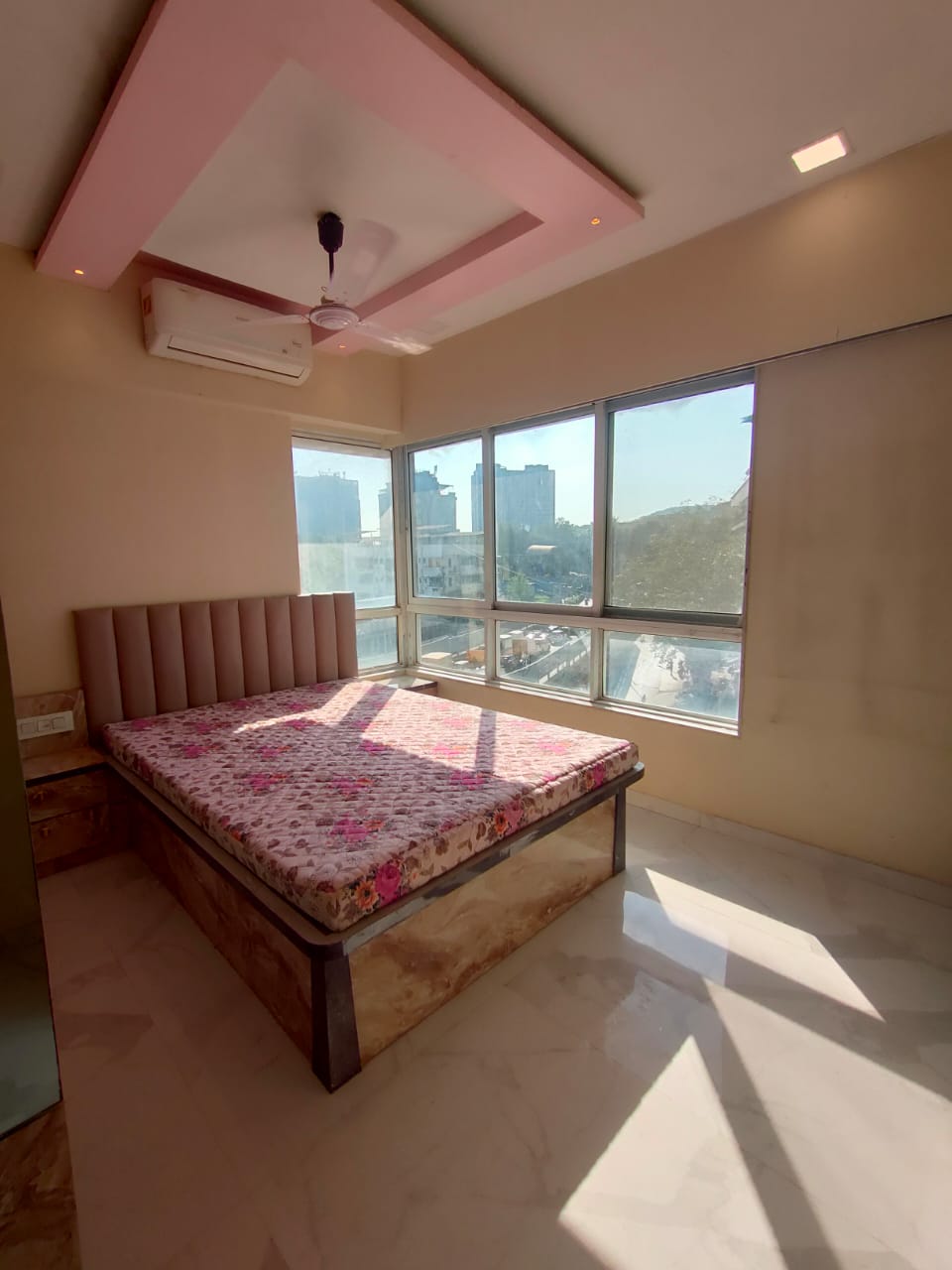 2 BHK 600 Sq.Ft. Apartment in Blumen Apartments