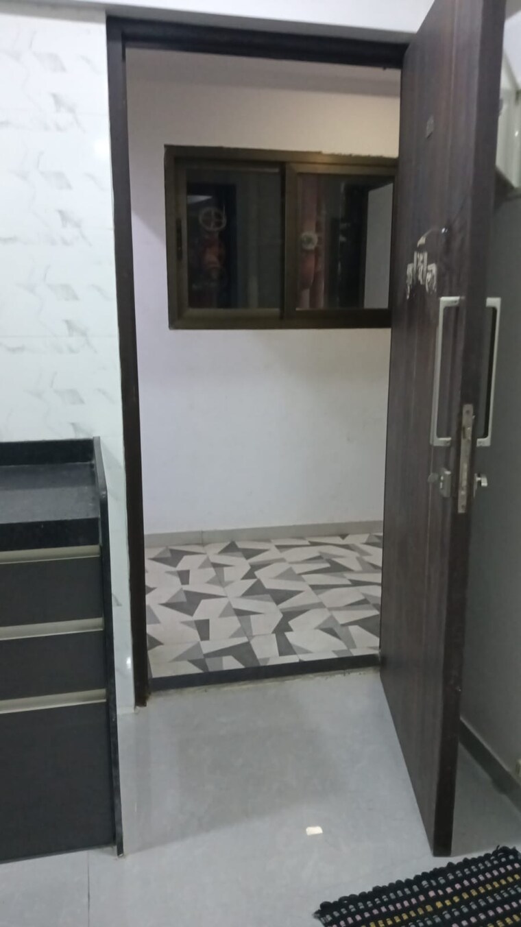 Bathroom, roha-vatika 1 Bedroom 439 Sq.Ft. Apartment In Kurla East Mumbai 9610495