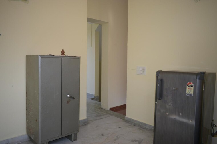 Room, indraprastha-villa 2 Bedroom 800 Sq.Ft. Independent House In Sector 61 Noida 9610564