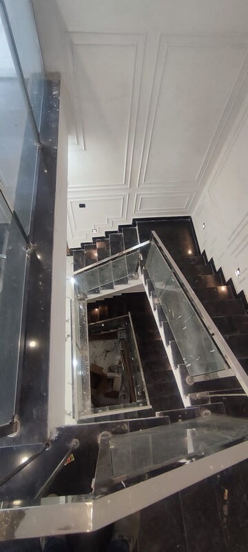 Kitchen in 5 BHK Independent House at Sahastradhara Road – for Sale