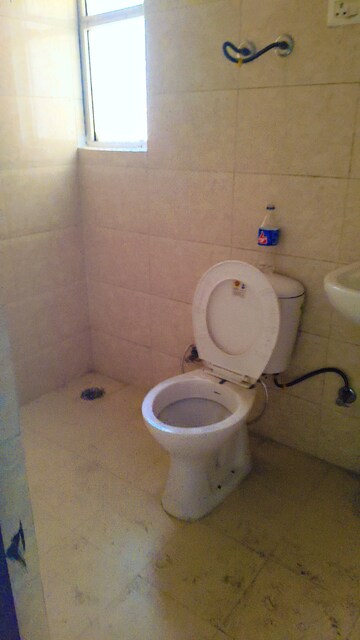 Bathroom in 2 BHK Apartment at Windsor Paradise 2, Raj Nagar Extension – for Sale