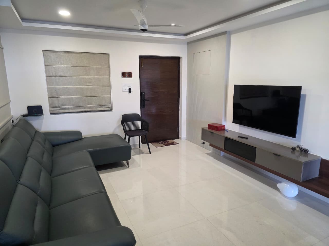 3 BHK Apartment For Rent in Frontline Seven