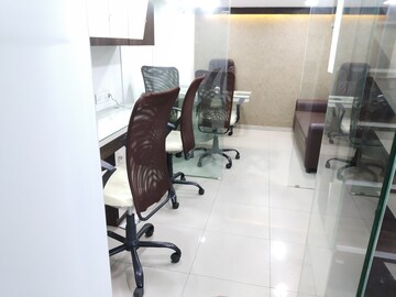 Team Area in  Office Space at Om Heera Panna Mall, Andheri West – for Rent
