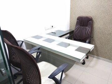 Office Space For Rent in Om Heera Panna Mall, Andheri West