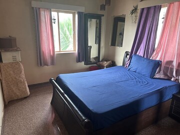 Room in  Pg at Versova Heaven CHS, Andheri West – for Rent