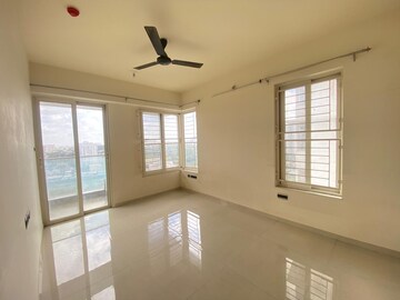 Room in 2 BHK Apartment at Pharande Puneville, Punawale – for Rent