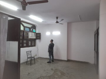 Room in  Office Space at Kalkaji – for Rent