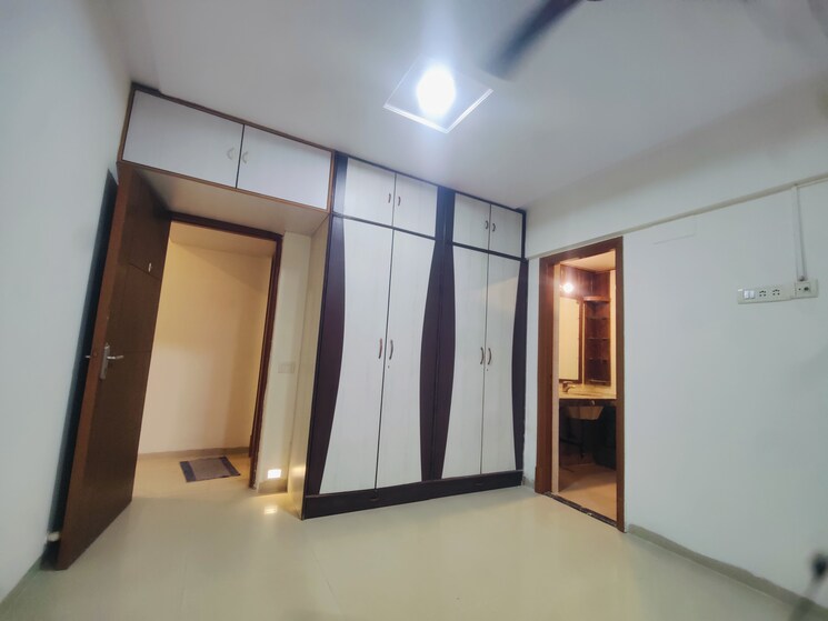 Room, malad west 2 Bedroom 910 Sq.Ft. Apartment In Malad West Mumbai 9610846