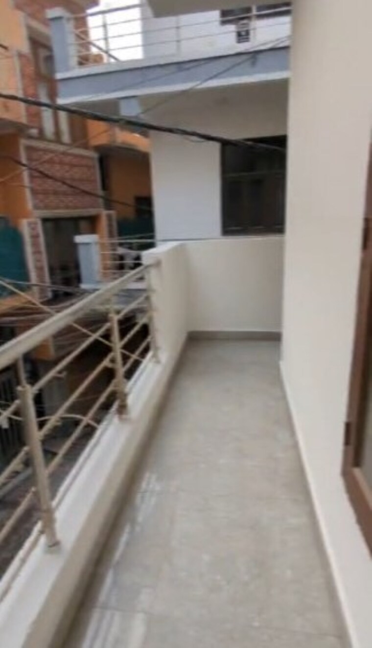 Balcony, maidan garhi 1 Bedroom 500 Sq.Ft. Apartment In Maidan Garhi Delhi 9595581