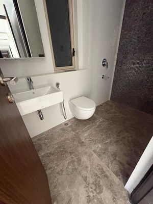 Furnished Amenities in 3 BHK Apartment at Lodha Sea Face, Worli – for Sale