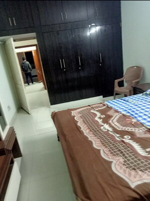 Bedroom in 2 BHK Independent House at Aliganj – for Rent