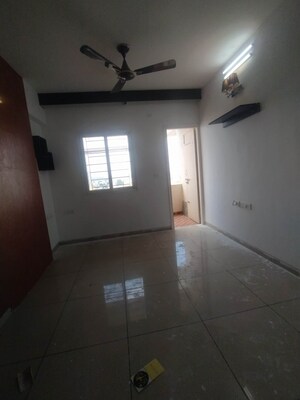 Room in 2 BHK Apartment at GR Sagar Nivas, Electronic City Phase I – for Rent