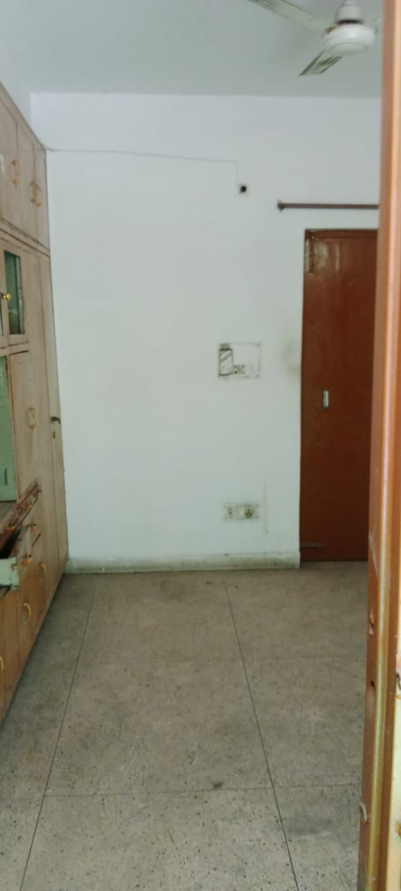 3 BHK Apartment For Sale in Kautilya Apartment 