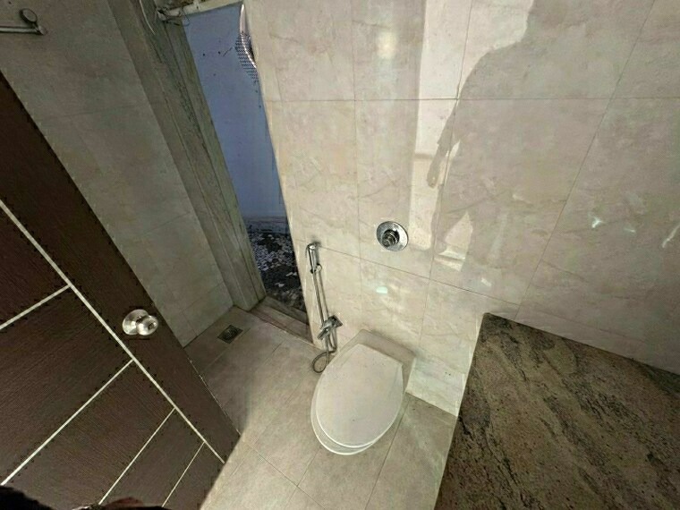 Bathroom, nahar-amrit-shakti 2 Bedroom 1000 Sq.Ft. Apartment In Chandivali Mumbai 9610885