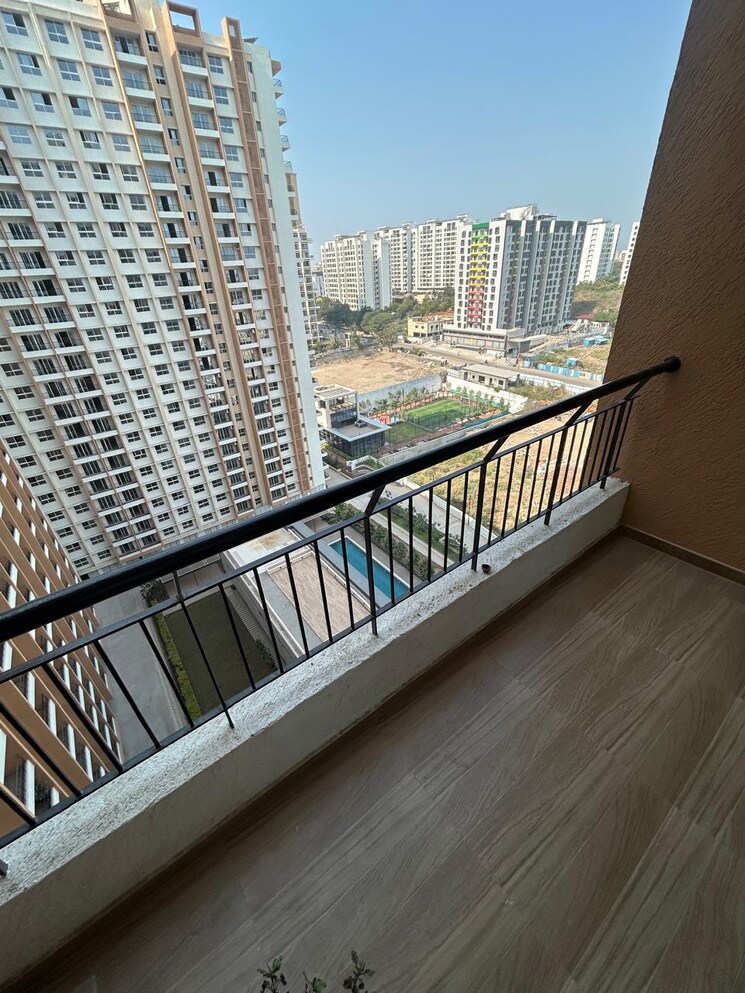 Balcony, k-raheja-sterling 2 Bedroom 788 Sq.Ft. Apartment In Mohammadwadi Pune 9610866