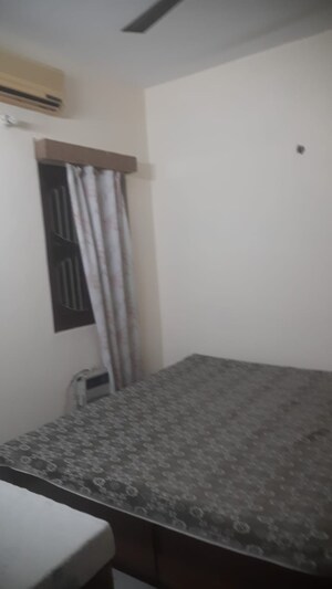Room in 2 BHK Builder Floor at RWA Apartments Sector 12, Sector 12 – for Rent