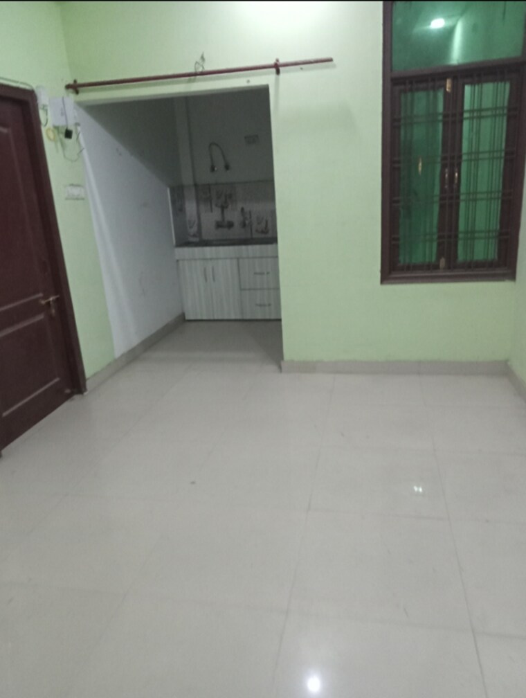 Room, vikas nagar 2 Bedroom 2000 Sq.Ft. Villa In Vikas Nagar Lucknow 9610903