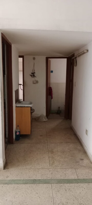 Room in 3 BHK Apartment at Sector 14 Dwarka – for Sale