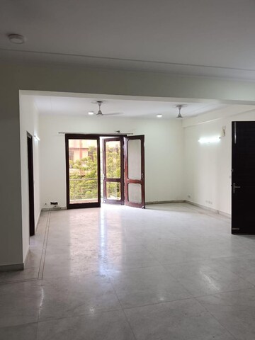 2 BHK Builder Floor For Rent in Viva City Noida, Sector 128