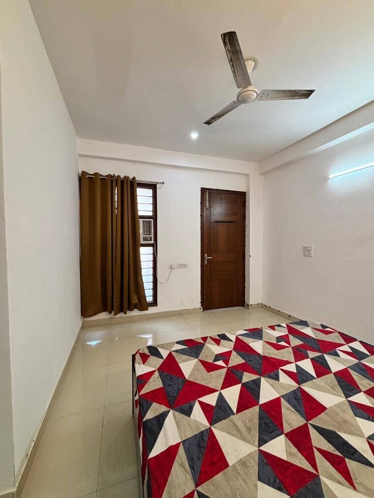 Bedroom, saket 3 Bedroom 1600 Sq.Ft. Builder Floor In Saket Delhi 9611024