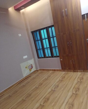 Room in 1 BHK Independent House at Jankipuram – for Rent