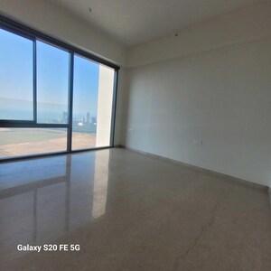 Room in 3 BHK Apartment at Piramal Mahalaxmi, Mahalaxmi – for Sale