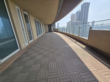 Balcony in 3 BHK Apartment at Lokhandwala Minerva Mahalaxmi, Mahalaxmi – for Sale