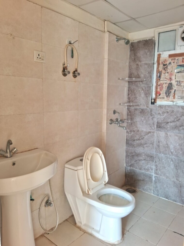Bathroom, mittal-rajnagar-residency 2 Bedroom 1055 Sq.Ft. Apartment In Raj Nagar Extension Ghaziabad 9611062