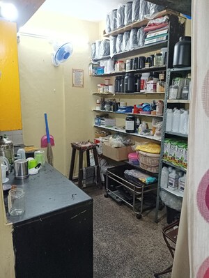 2 BHK Apartment For Rent in Amit Tata Employees CHS, Prabhadevi