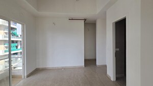 Room in 3 BHK Apartment at Indiabulls Sky Forest, Lower Parel – for Sale