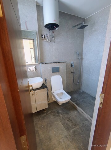 Bathroom in 2 BHK Apartment at Signature Global Prime, Sector 63a – for Rent