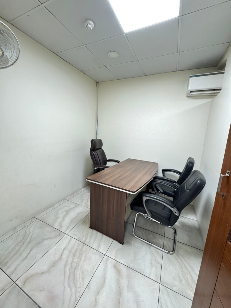 Team Area, sector 74 Commercial Office Space 600 Sq.Ft. In Sector 74 Mohali 9611146
