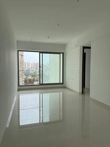 Room in 2 BHK Apartment at Sunteck City Avenue 4, Goregaon West – for Rent