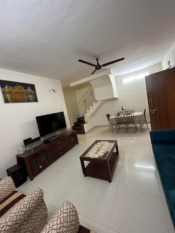 Team Area in 2 BHK Apartment at Karia Konark Nagar Phase 1, Viman Nagar – for Rent