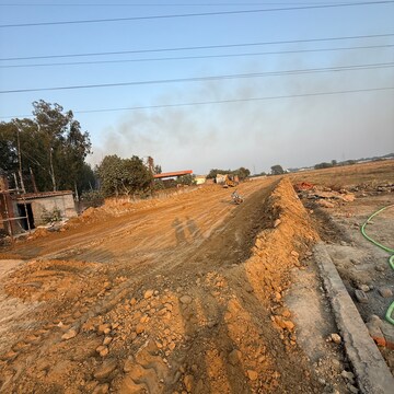 Plot Area in  Plot at Sector 14 – for Sale