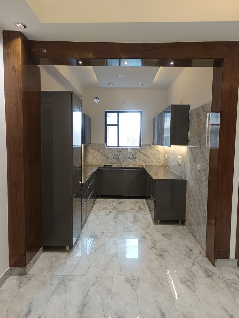 Kitchen, fidato-honour-homes 3 Bedroom 180 Sq.Yd. Builder Floor In Sector 89 Faridabad 9611234