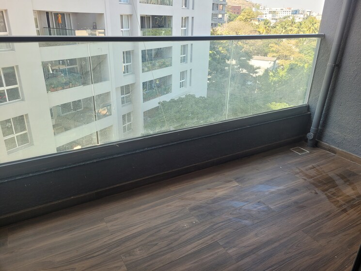 Balcony, model colony 3 Bedroom 1800 Sq.Ft. Apartment In Model Colony Pune 9611306