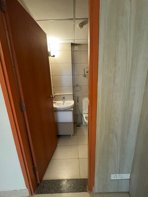 2 BHK Apartment For Rent in Tata Eureka Park, Sector 150