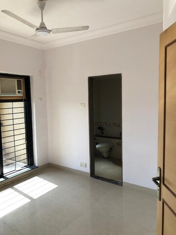 2 BHK Apartment For Rent in K Raheja Interface Heights, Malad West