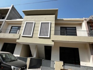 4 BHK Independent House For Sale in Sector 123