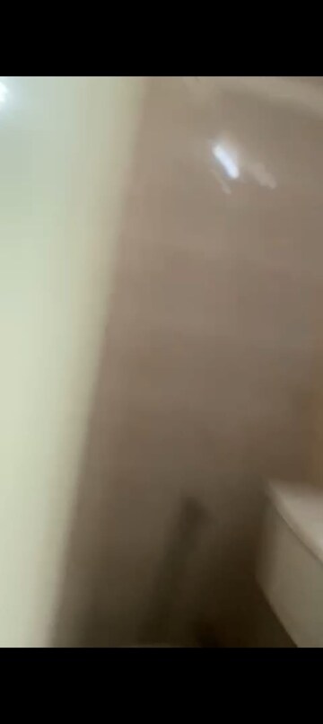 Room in 2 BHK Apartment at Gaur City 5th Avenue, Sector 4 Greater Noida – for Rent