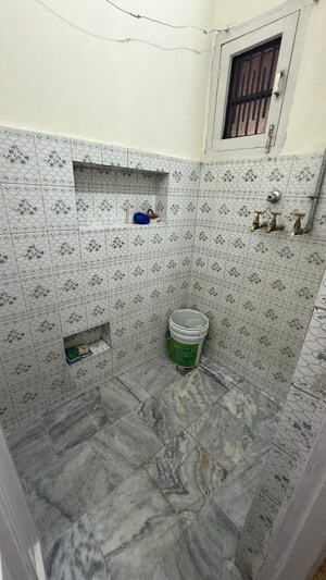 Bathroom in 1 BHK Independent House at Sector 37 – for Rent