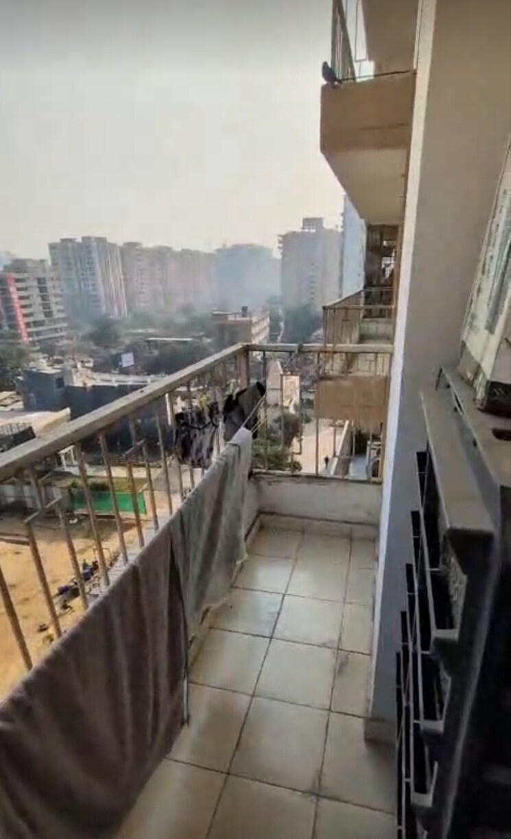 Balcony, proview-officer-city-2 2 Bedroom 995 Sq.Ft. Apartment In Raj Nagar Extension Ghaziabad 9611352